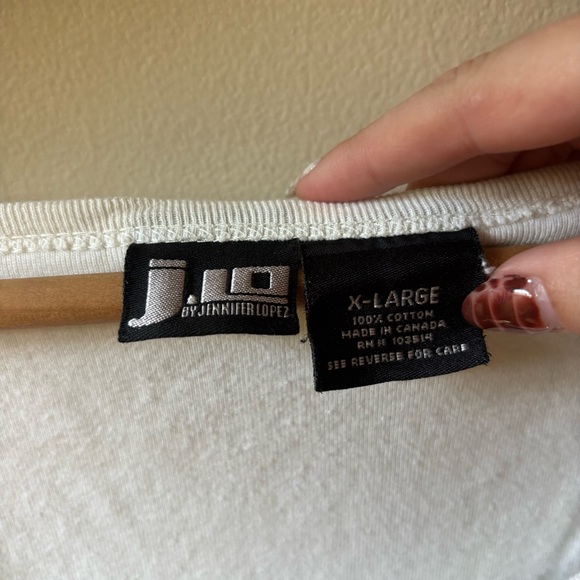 Jennifer Lopez White Tee with Gold Accents - Picture 3 of 7